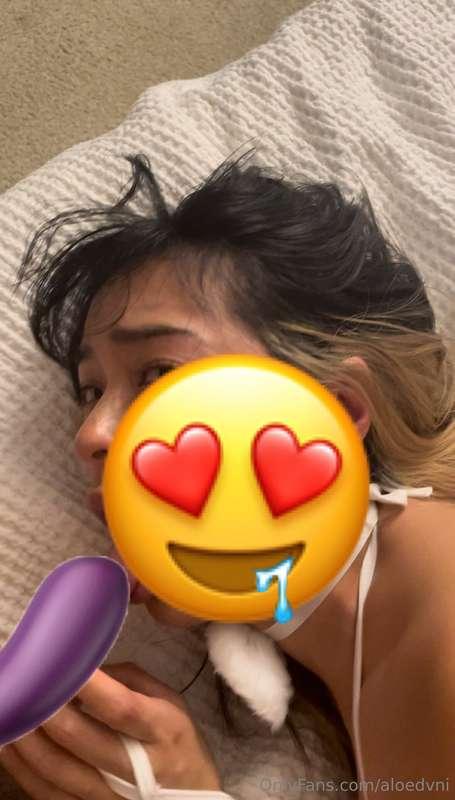 resending this b/g blowjob vid to your dms ❤️