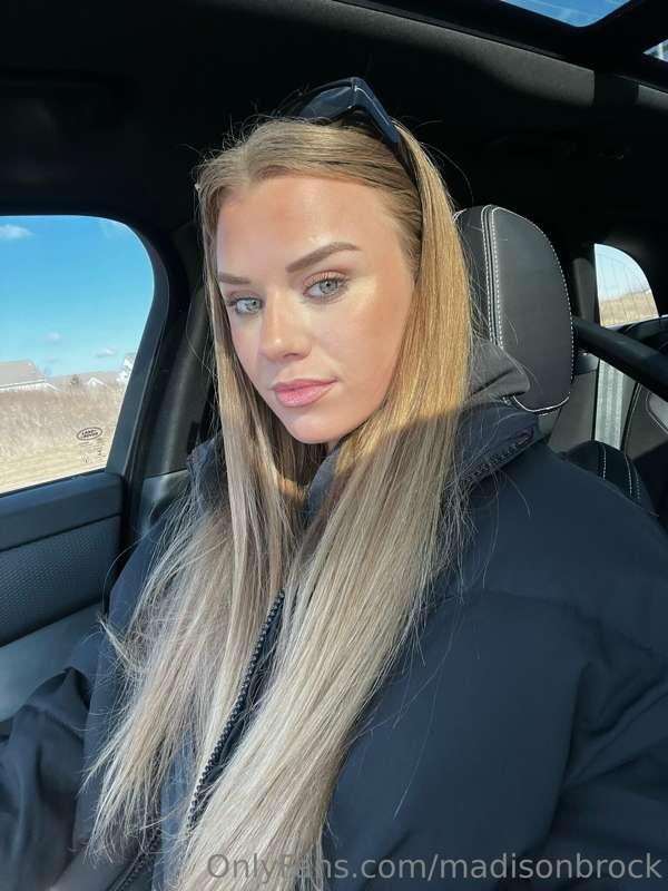 Get in lets go for a ride 💕