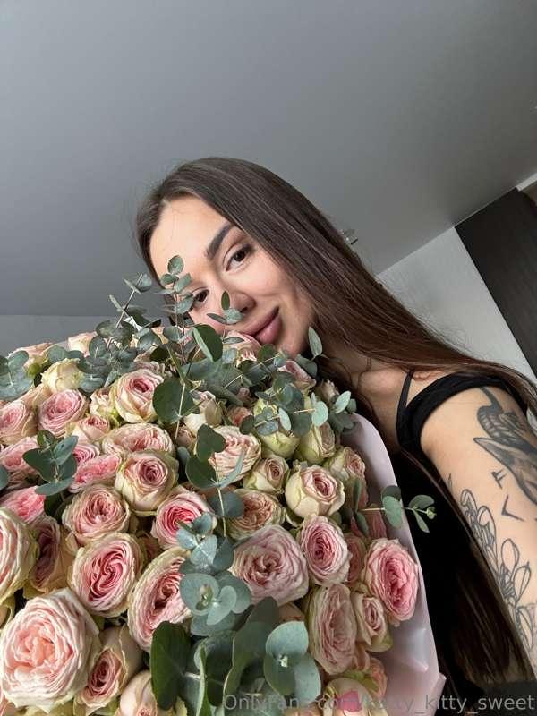 A lavish bouquet is a work of art composed of exquisite flow..