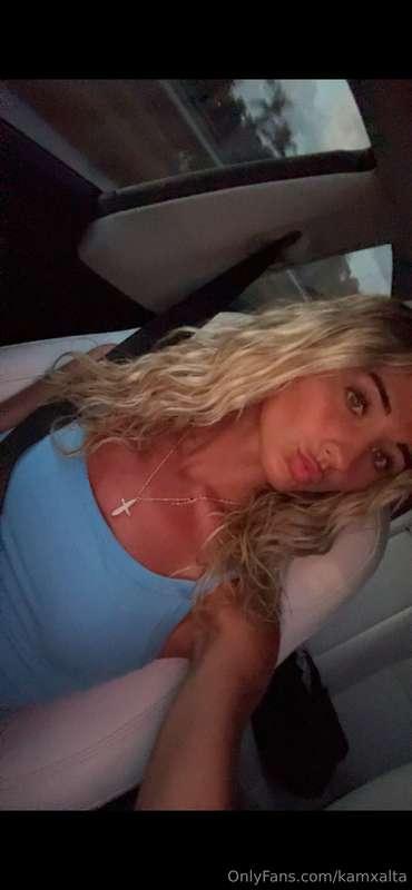 blondes are just better 