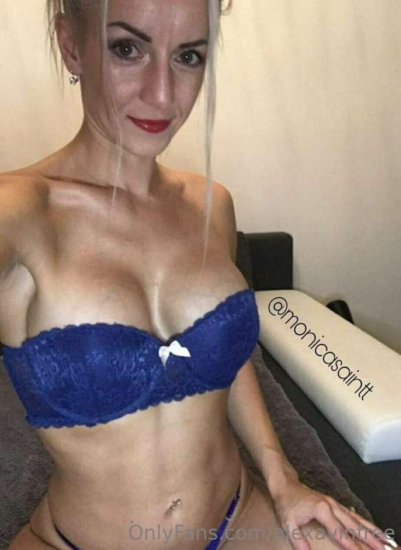 ## ꜰɪʟᴛʜʏ ᴍɪʟꜰ 😈✨ @monicasaintt ✨😈 ᴡᴀɴᴛꜱ ᴛᴏ ᴅʀᴀɪɴ ʏᴏᴜʀ ʙᴀʟʟꜱ..