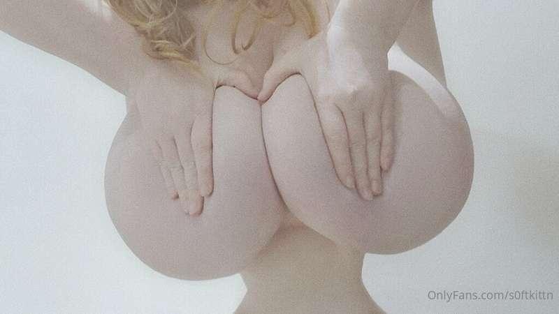 I have returned!! 💕💖💗💞