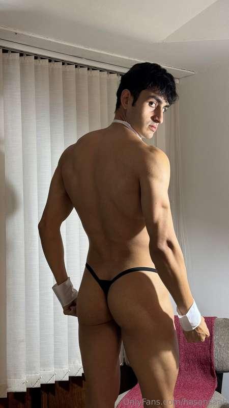 Im ur king 👑 serve me 