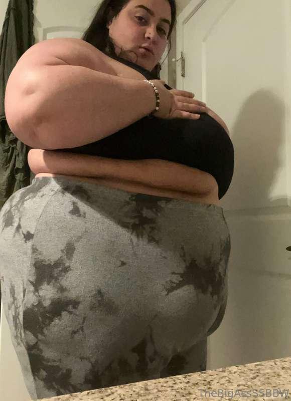 thebigassssbbw1 image #0