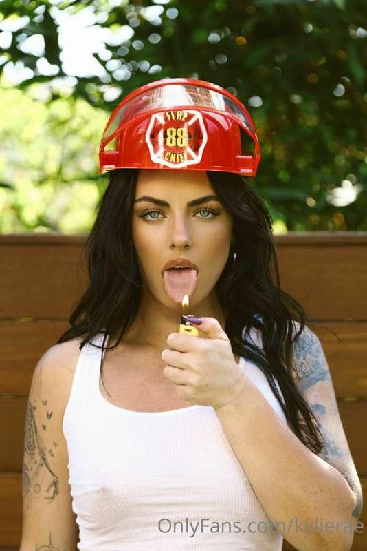what would you like to see me dressed up as this year ? ❤️‍🔥..