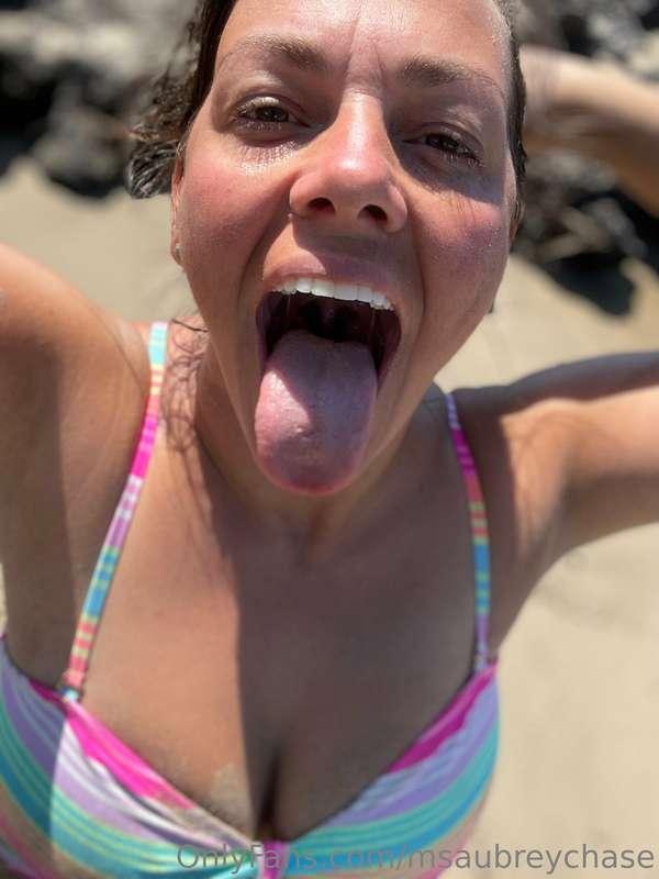 🪨🌊☀️👅✨👌🏼 
my trip was WONDERFUL!!