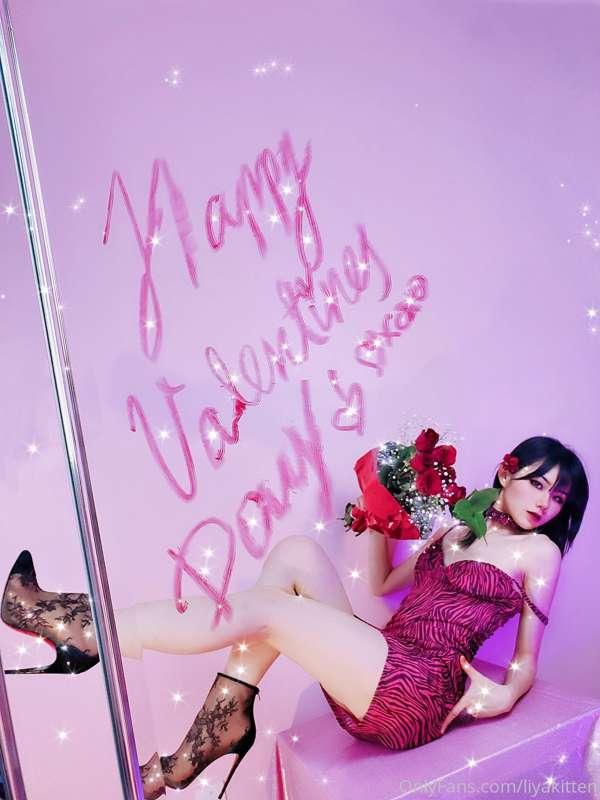 My little gift to you 💝💗
I know you'll like my Valentine's d..