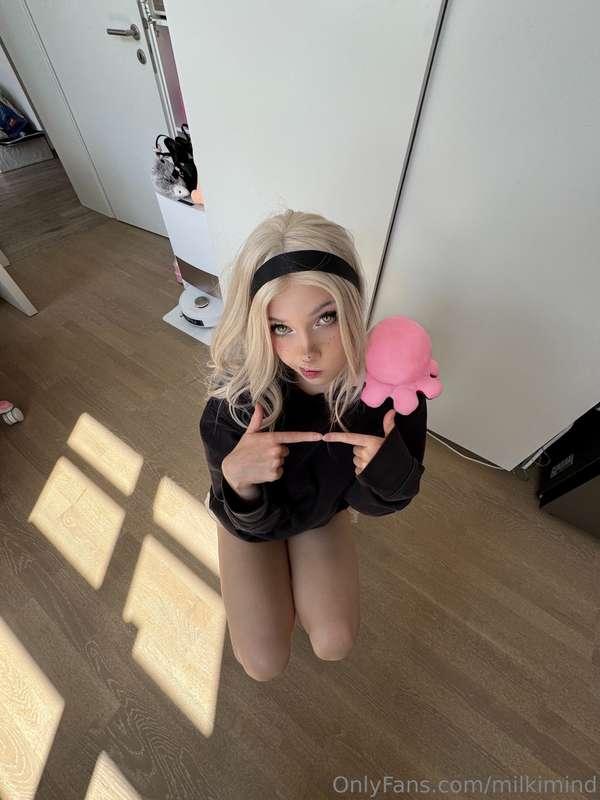 He told me to behave... I said no 😈