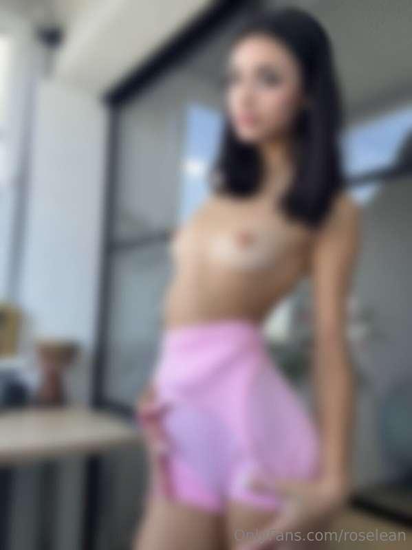 Baby do you like to watch striptease? Watch me dance and tak..