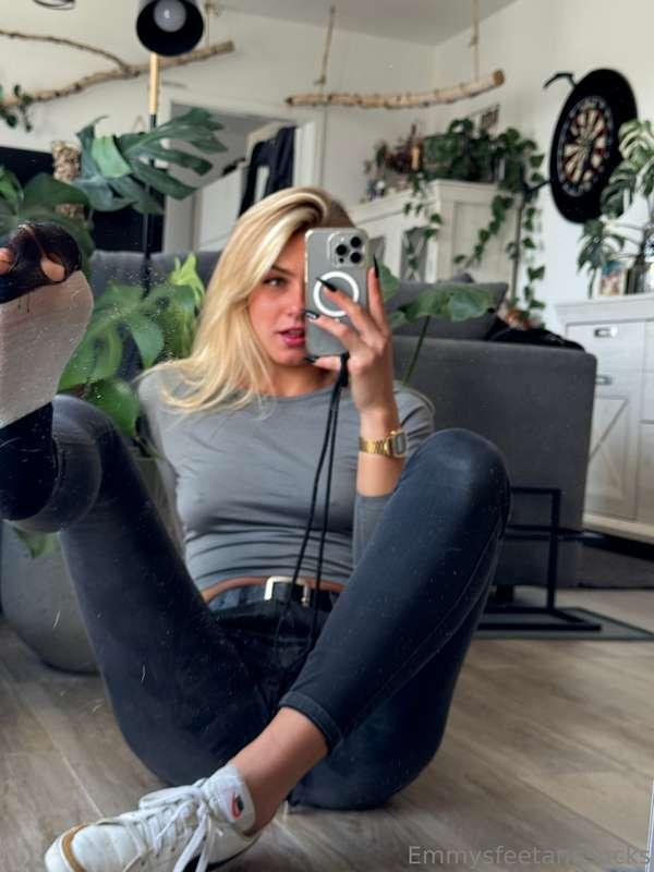 emmyfeetandsocks image #4