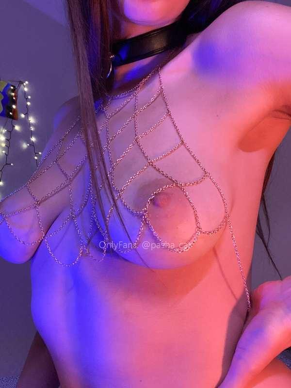 So what turns me on now? First, I got really bad anal obsess..