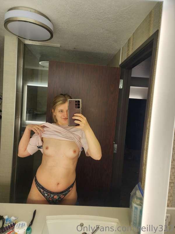 Tiny titties!!! 😈😍