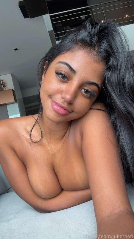 juliethofl image #2