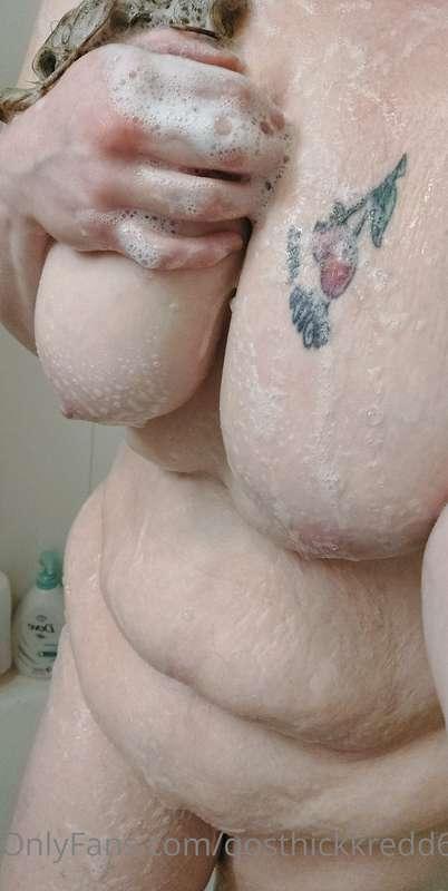 Who wants to come take a hot steamy shower with me?? Happy T..
