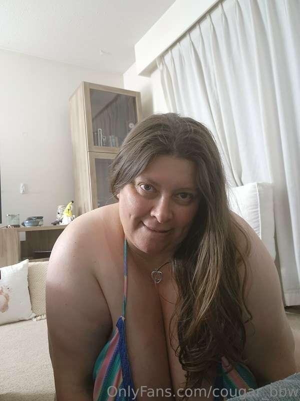 cougar_bbw image #3