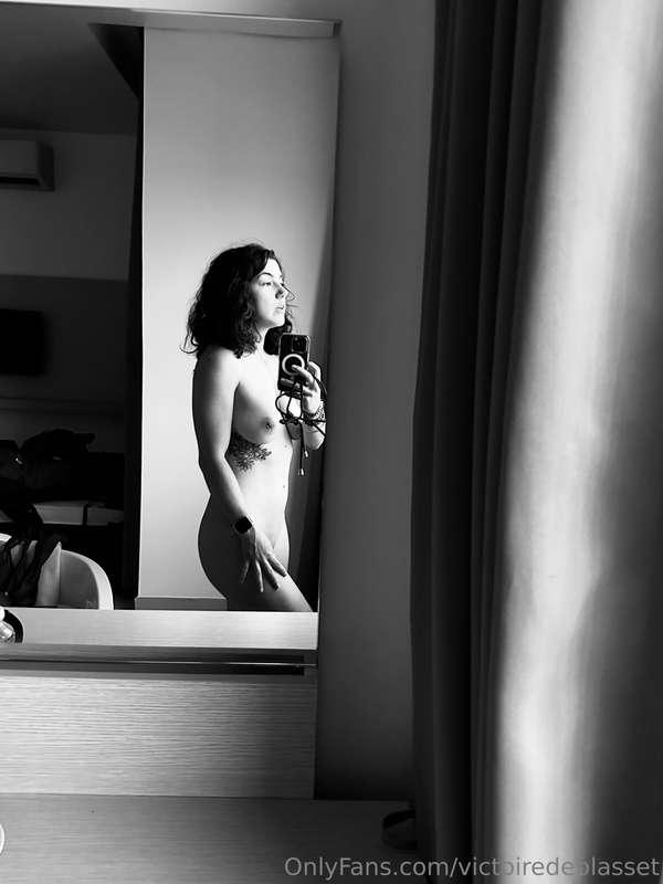 Morning nude