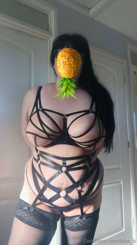 Feeling very horny in this outfit x