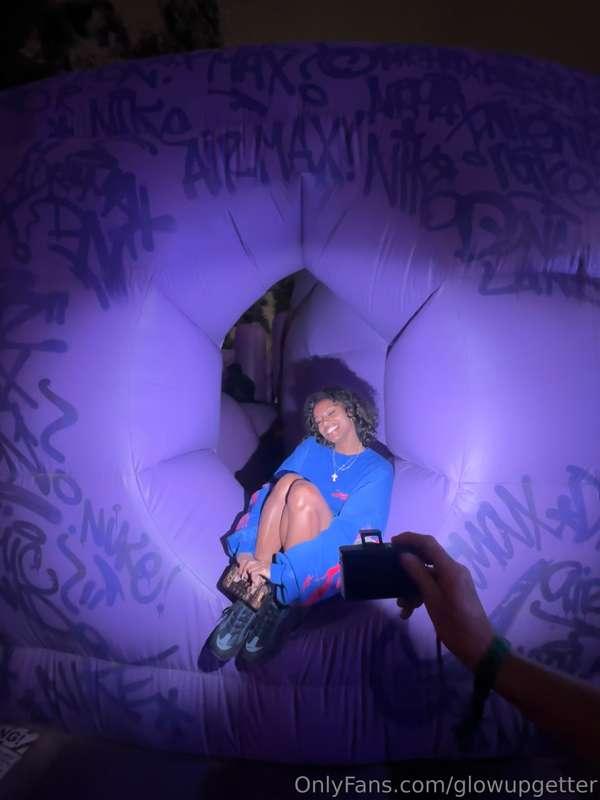 Happy Sunday! Don’t forget to smile today💜☺️  And if you nee..