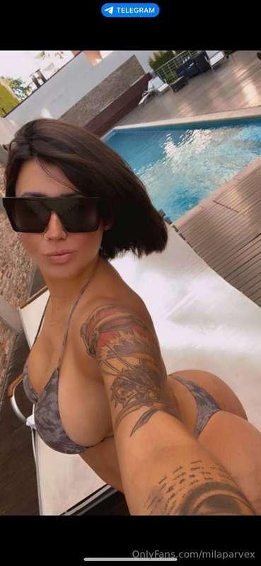 *Free subscription*@milkymommyy1 i'm a freakky MILF doing co..