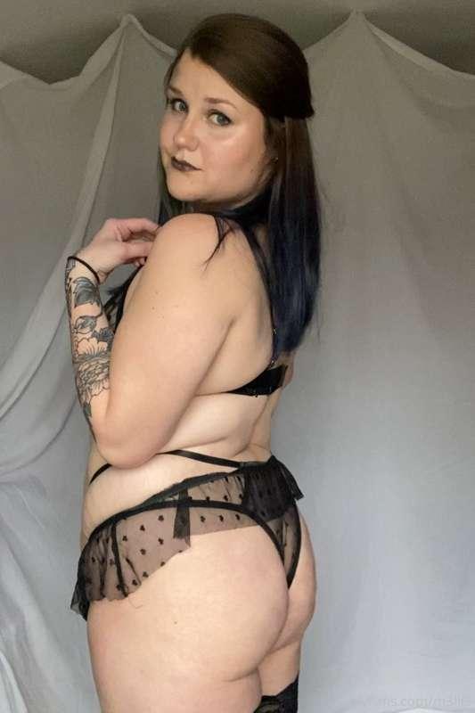 I’ve been so naughty, who wants to punish me?
