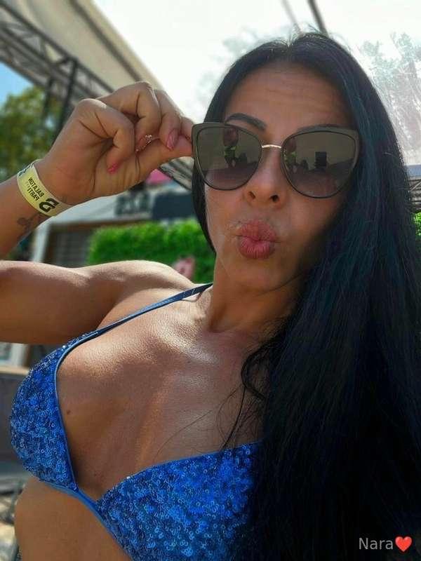 Srácok❤️🥰Mivel nyaralni vagyok,így 3napig,még napi 1x tudok ..