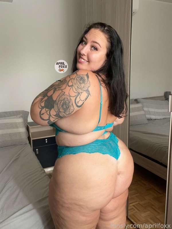 your favourite ass &lt;3

#nudes #sextapes #sexting #videocalls #pussy #brunette 