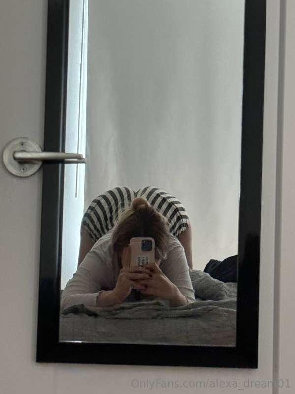 Do my butt look big on these shorts? 🍑😍