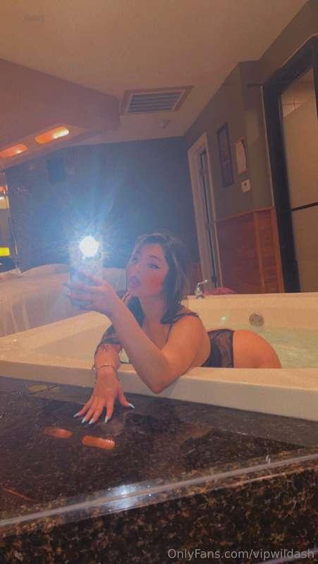 Cum check me out😘