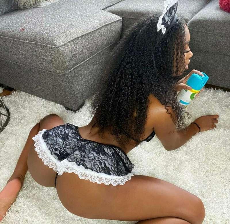 𝐈 𝐎𝐍𝐋𝐘 𝐂𝐇𝐀𝐓 𝐎𝐍 𝐌𝐘 𝐕𝐈𝐏 @sashasplitsvip  😈
✨ 𝐋𝐢𝐯𝐞 𝐒𝐡𝐨𝐰𝐬 
✨ 𝐍𝐮𝐝..