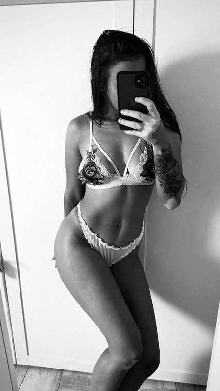 @queen_vitiligo has a limited offer - 25% for her subscripti..