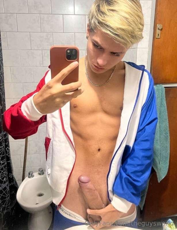 INTRODUCING SOME OF OUR @Guysnet GUYS@juanmavip full videos ..