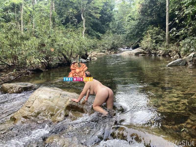 thaiwifeslut image #2