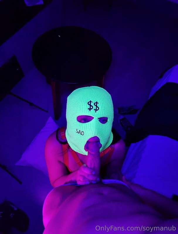 esa lengua 🐍🤤