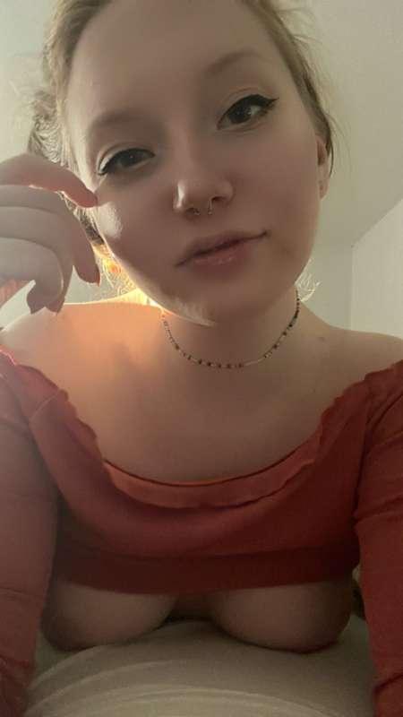 redheadalana image #7
