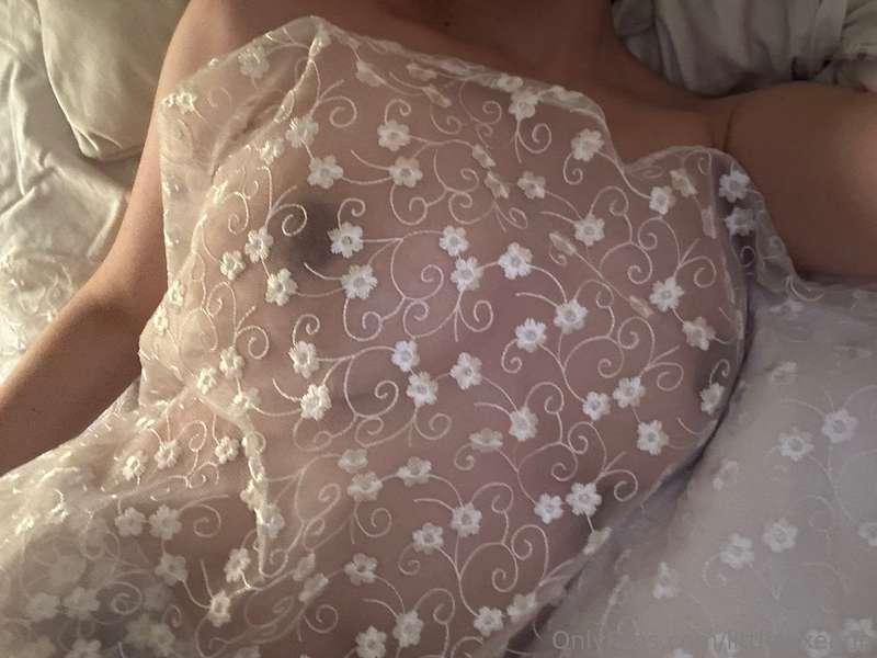 love playing with lace so much <3