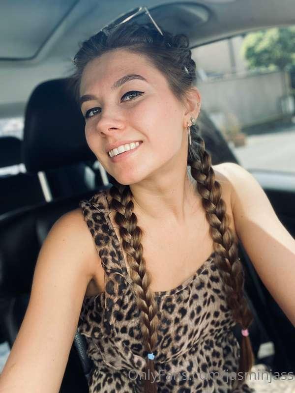 My face when hit car near me when parking 😂😬🙈