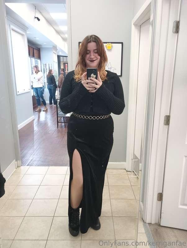 Dressed cute the other day for work 🥰 didn't think I'd like ..