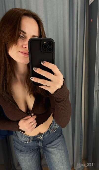 you like it when you see my tits here 🍒💦