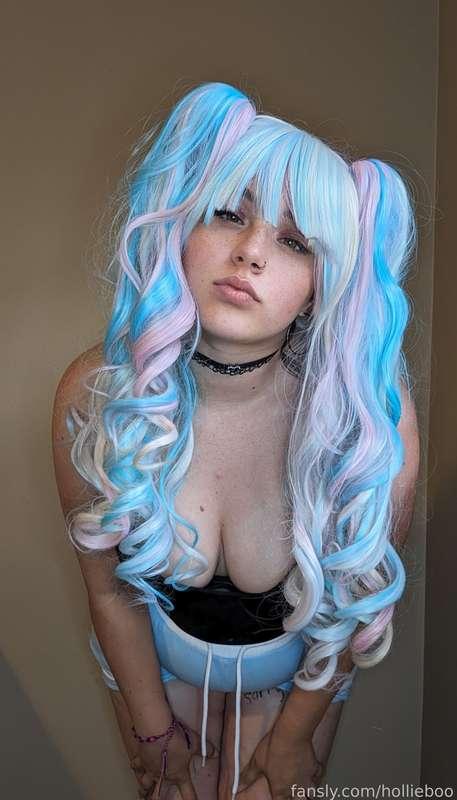 hollieboo image #0