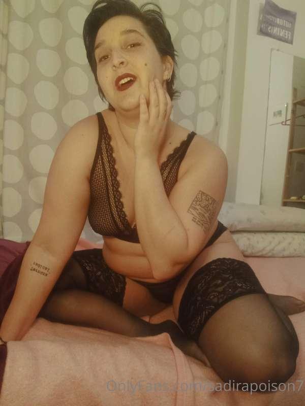 Sweetness 💕 come and cuddle me.
Ternura 💞 ven y dame mimitos..