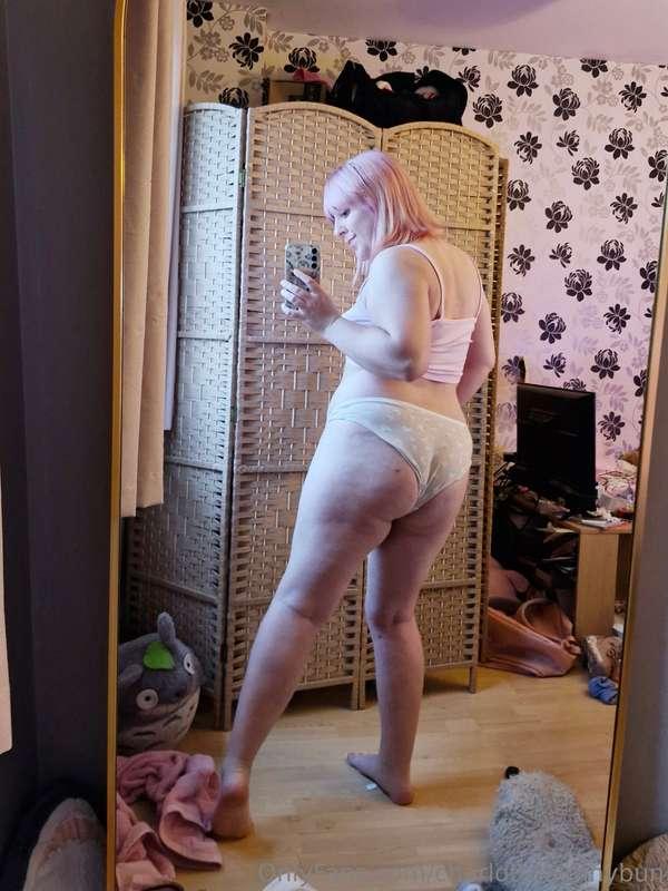 charlottebunnybun image #2
