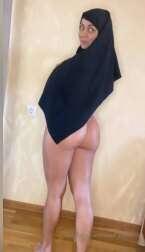 Your porn mommy is waiting for you
I am a dirty Muslim woman..