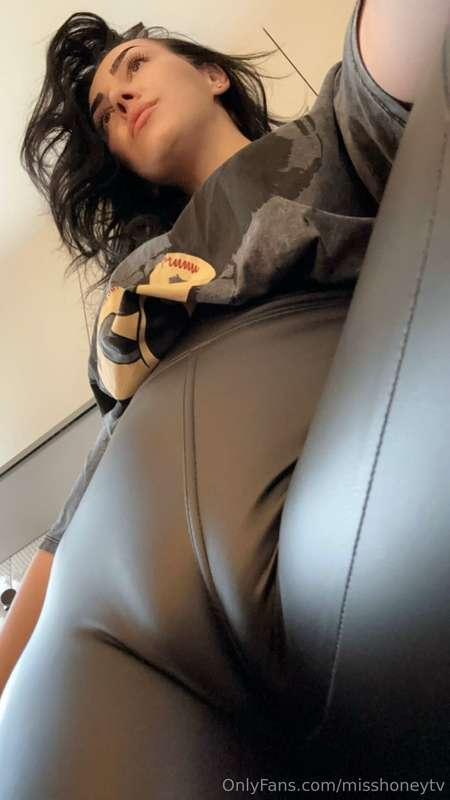 leather cameltoe