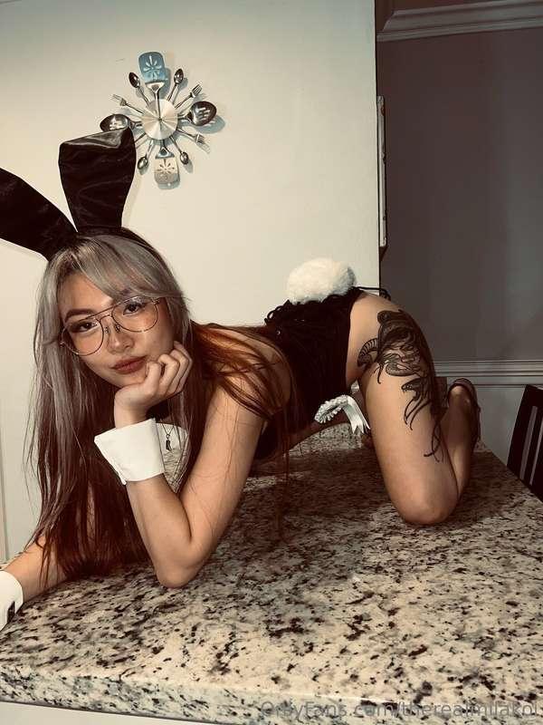 Your sexy bunny🐰