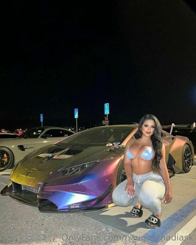 This is the perfect height to fuck on the hood