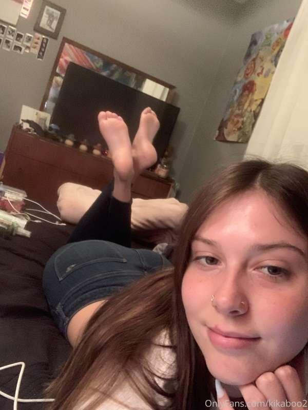The pose 5 pics set for the pose lovers 💕💨👣