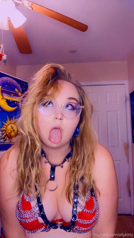 allykitty image #3
