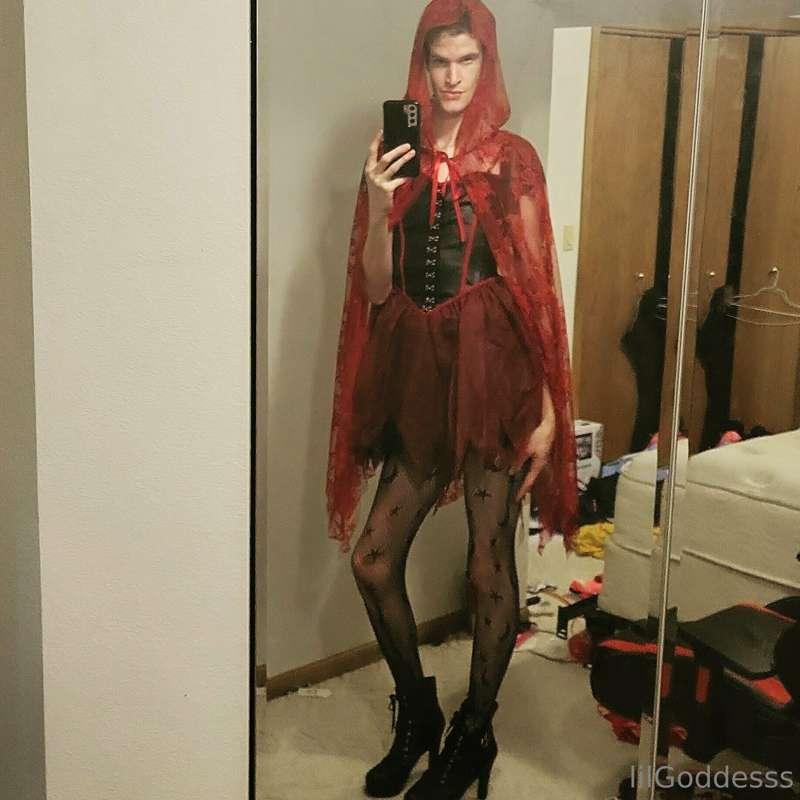 lilgoddessscloset image #0