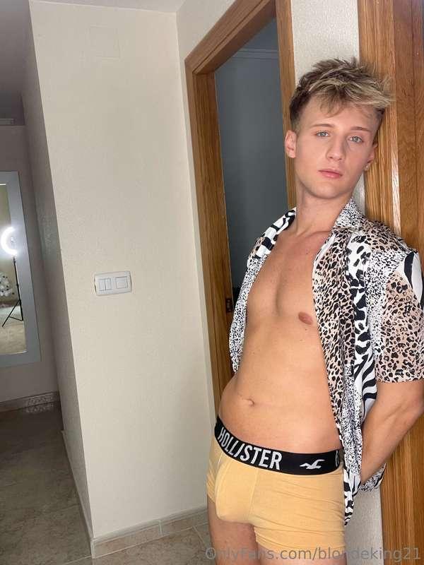 The bulge is real, and so is the desire, what's your next mo..