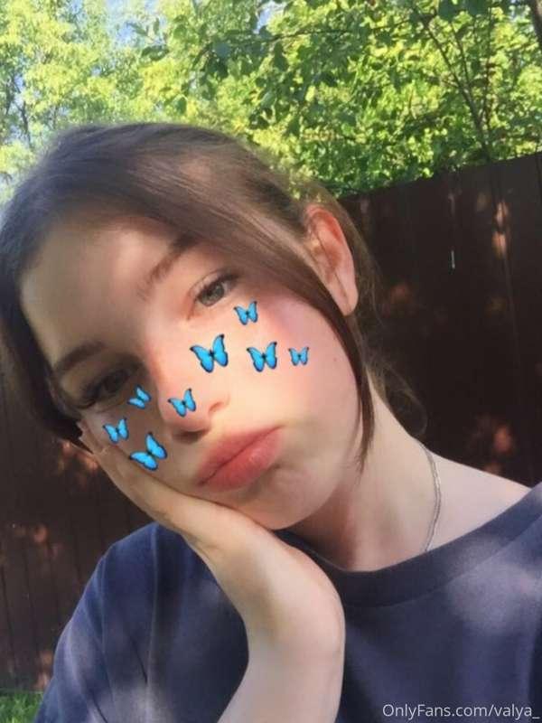 🦋